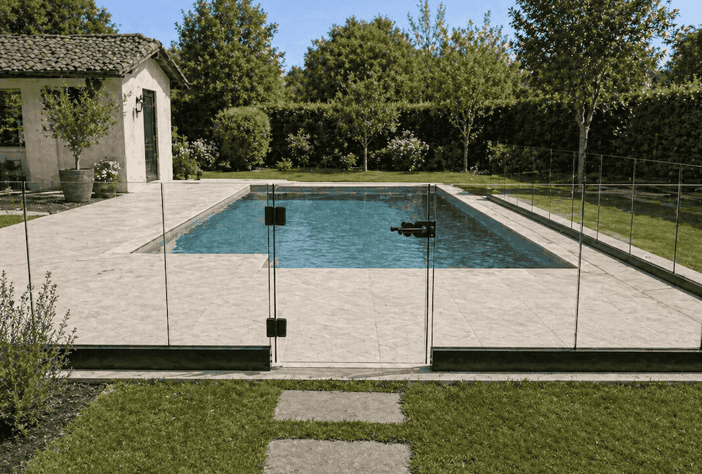 cloture de piscine vitrée