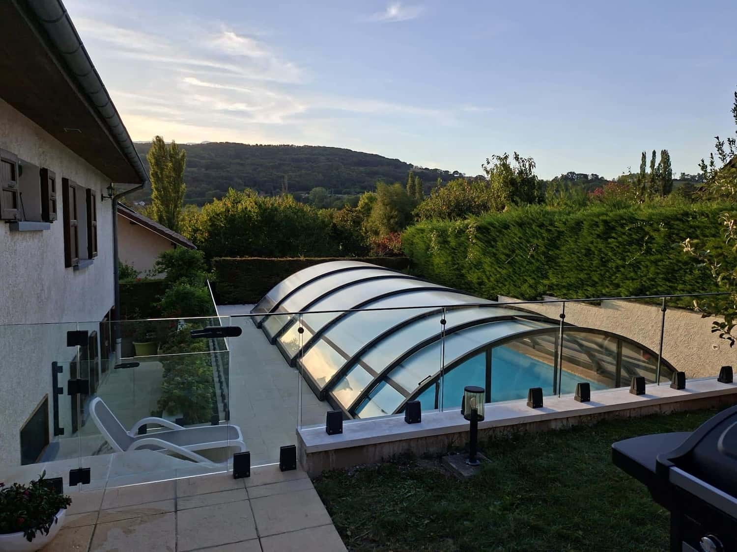 rambarde verre avec portillon