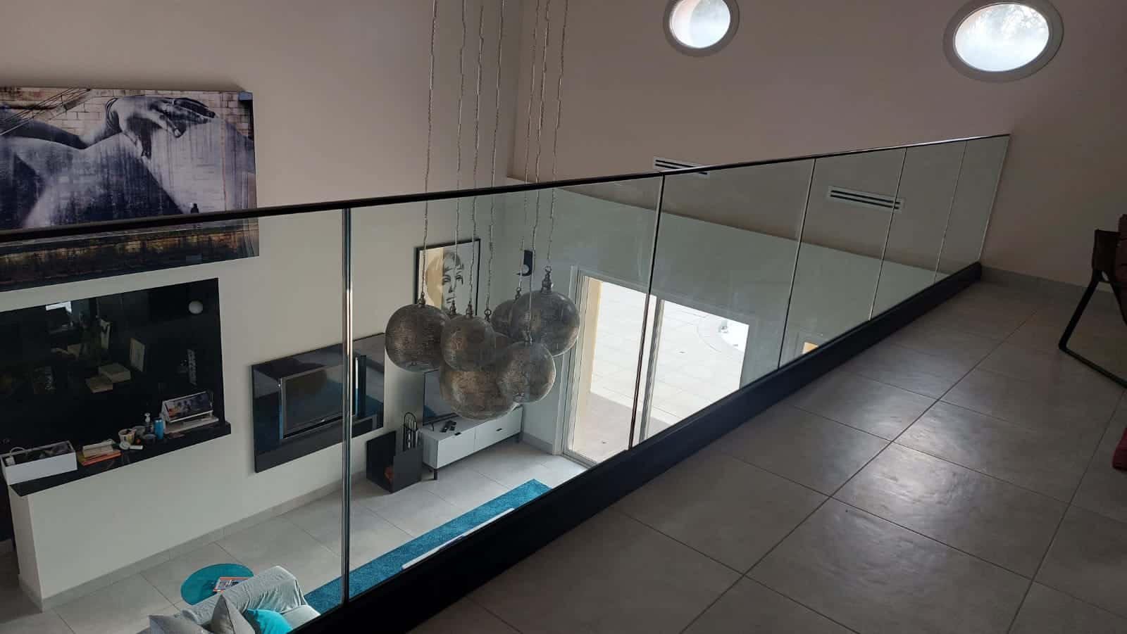 rambarde en verre mezzanine